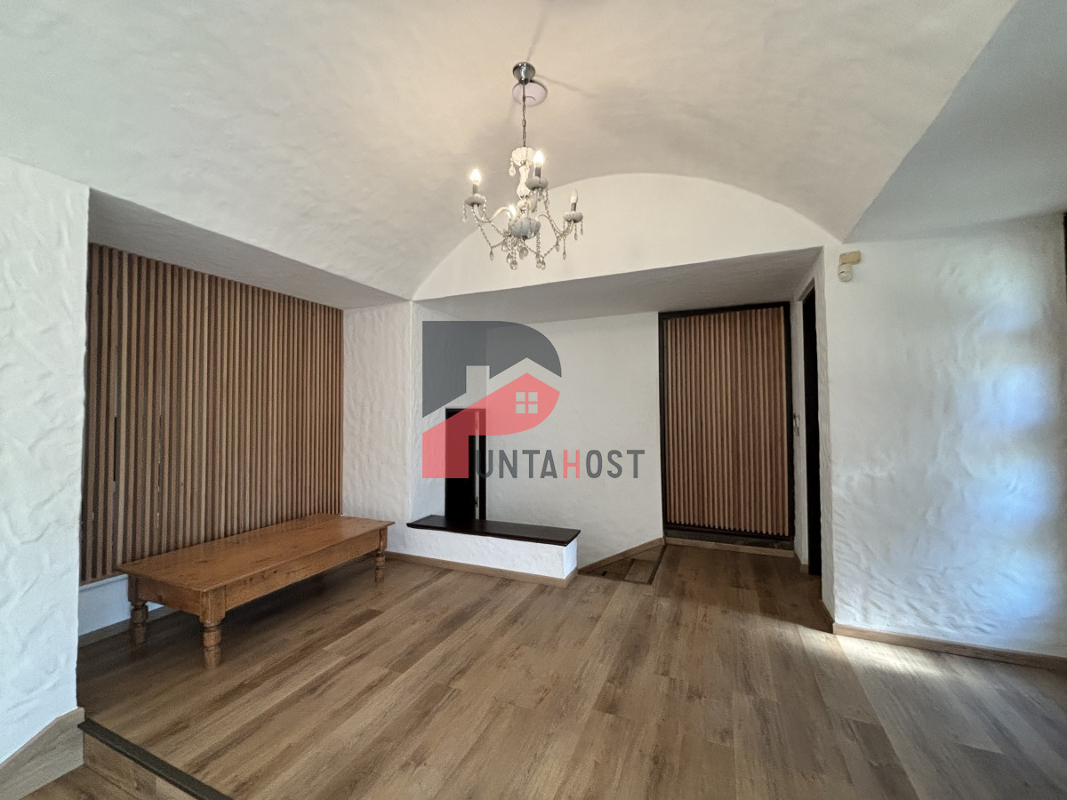 Casa ID.205 - EXCEPCIONAL CASA EN VENTA DE 4 DORMITORIOS