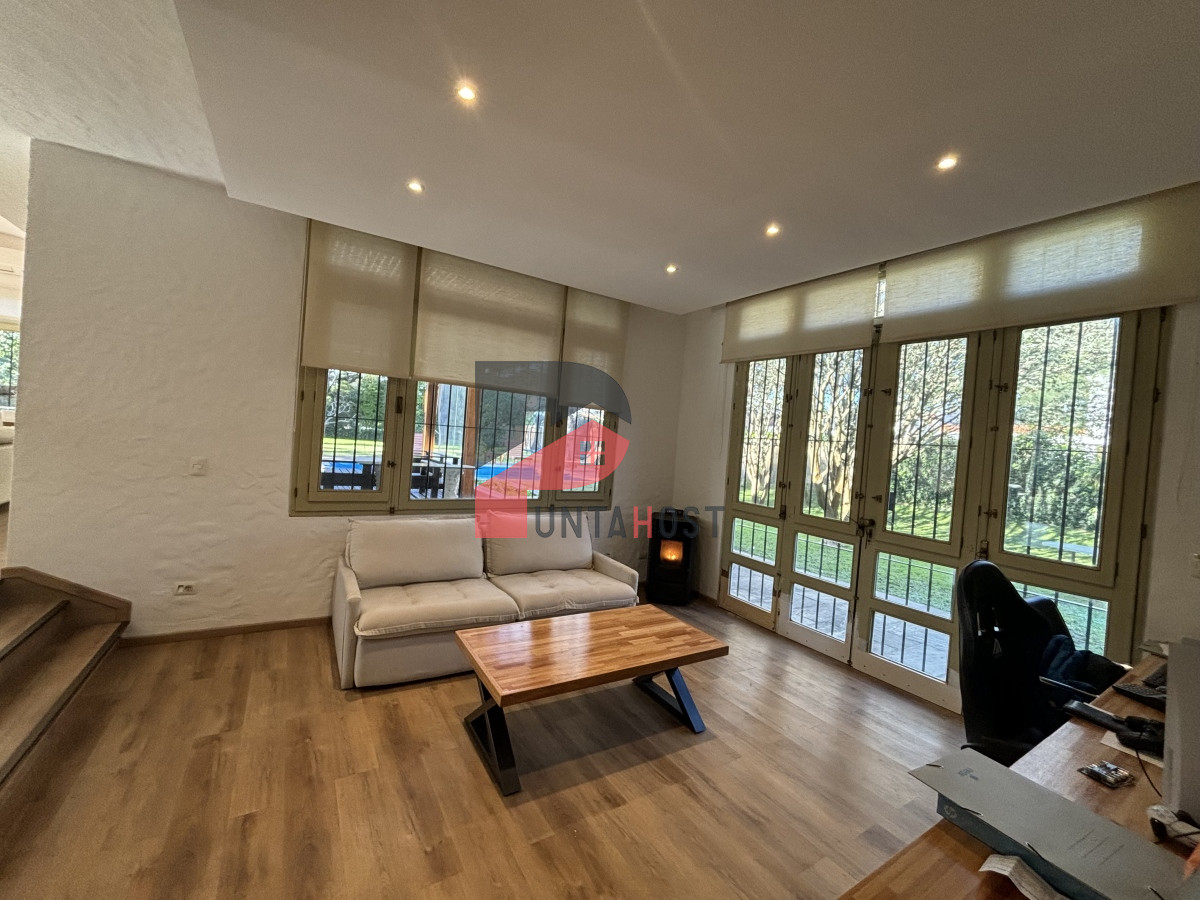 Casa ID.205 - EXCEPCIONAL CASA EN VENTA DE 4 DORMITORIOS