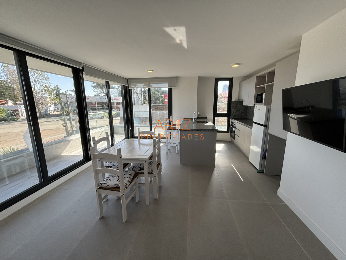 Apartamento ID.1985 - oportunidad! Nuevo ingreso.  VENTA Apartamento de 2 dormitorios. Bajó de precio!!!