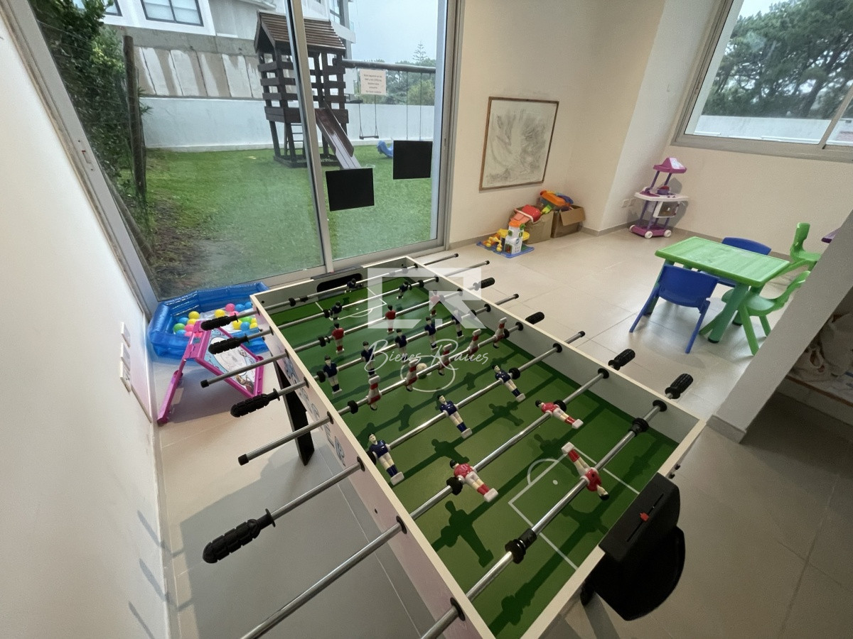 Apartamento ID.883 - OPORTUNIDAD EN VENTA 2 DORMITORIOS SUMMER TOWER