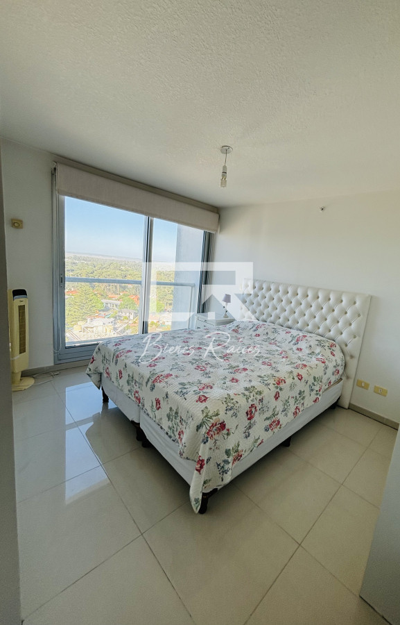 Apartamento ID.883 - OPORTUNIDAD EN VENTA 2 DORMITORIOS SUMMER TOWER