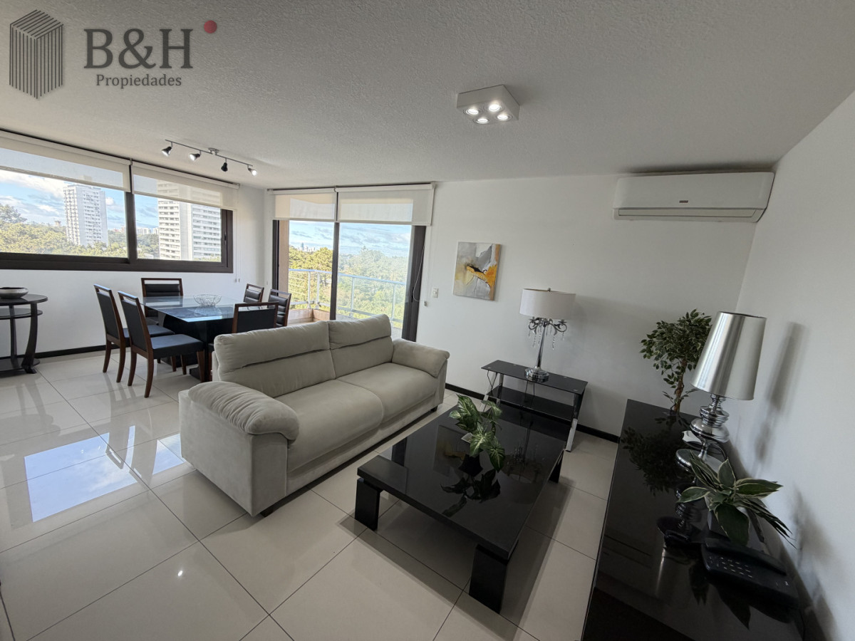 Apartamento ID.7619 - Divino apartamento en venta de 3 dormitorios
