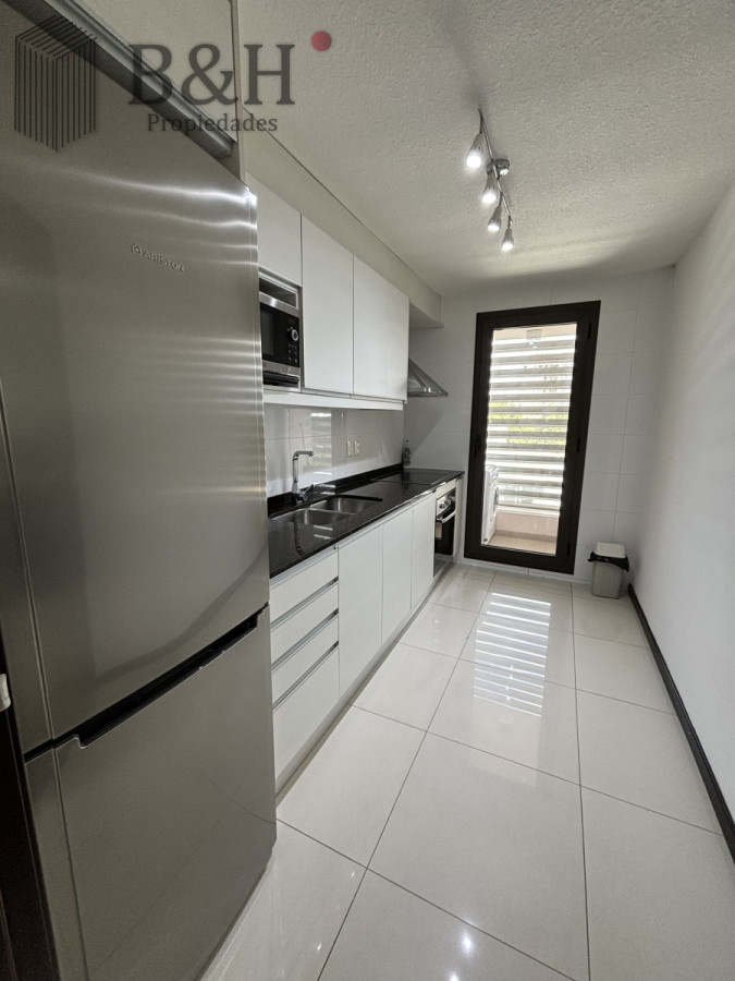 Apartamento ID.7619 - Divino apartamento en venta de 3 dormitorios