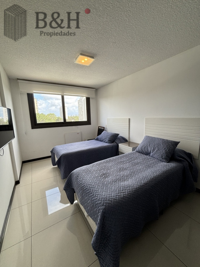 Apartamento ID.7619 - Divino apartamento en venta de 3 dormitorios