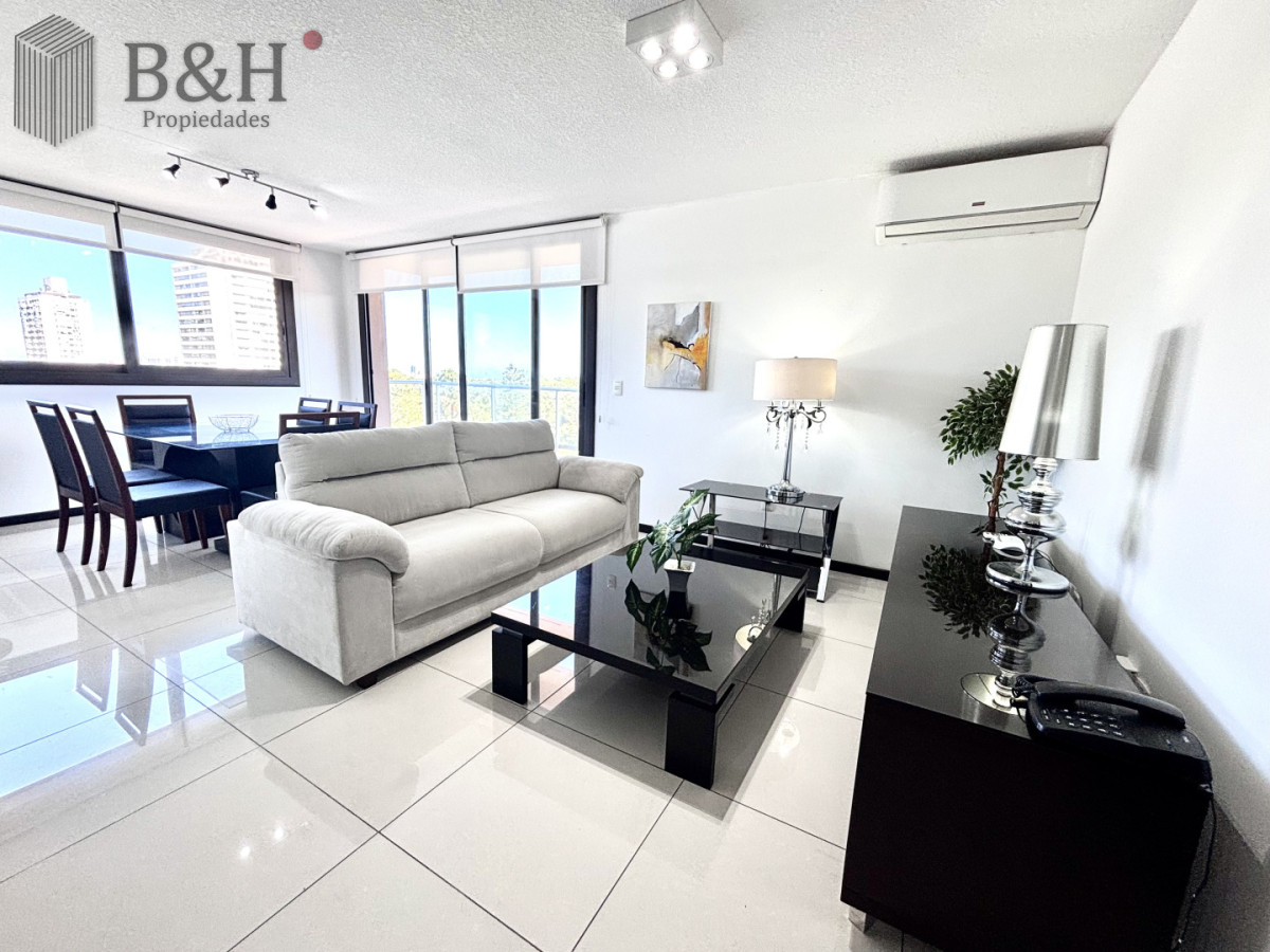 Apartamento ID.7619 - Divino apartamento en venta de 3 dormitorios