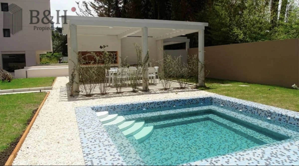 Apartamento ID.7619 - Divino apartamento en venta de 3 dormitorios