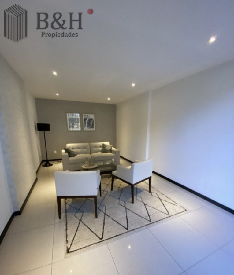 Apartamento ID.7619 - Divino apartamento en venta de 3 dormitorios