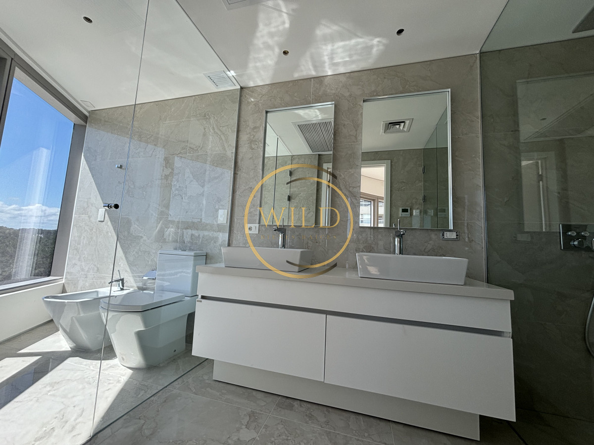 Apartamento ID.2328 - ESPECTACTULAR APARTAMENTO EN VENTA TRUMP TOWER- OPORTUNIDAD!