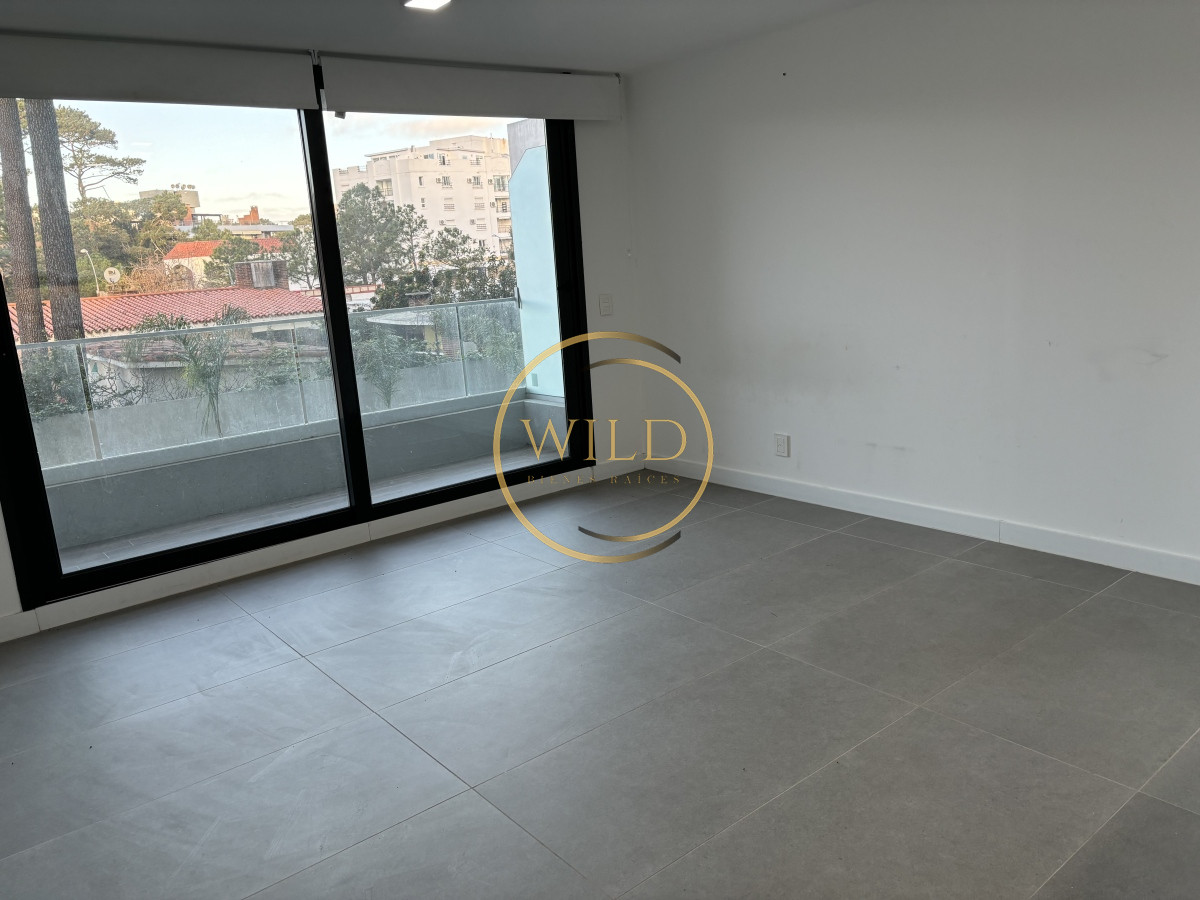 Apartamento ID.2436 - alquiler anual monomabiente edificio View