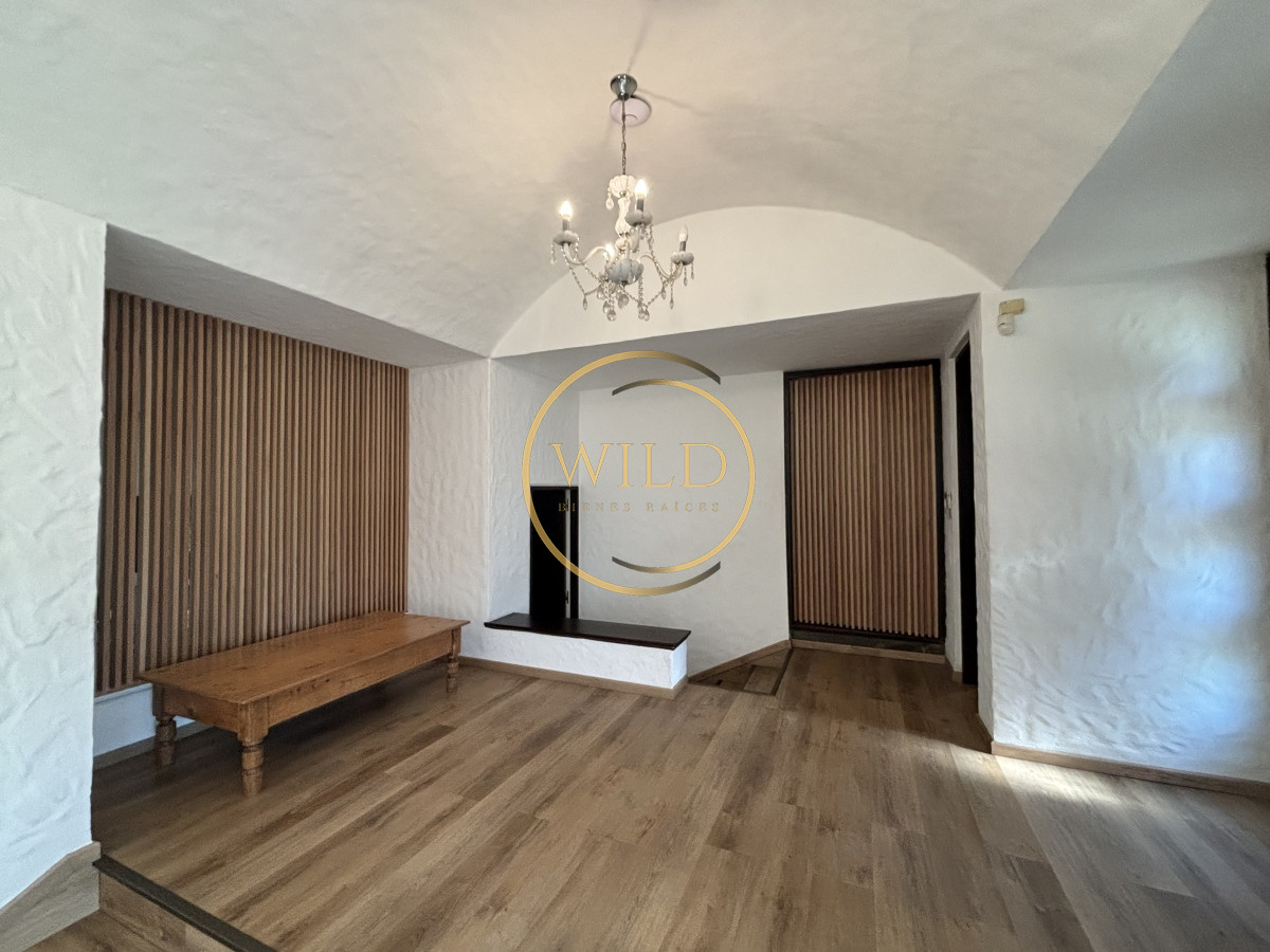 Casa ID.2255 - EXCEPCIONAL CASA EN VENTA DE 4 DORMITORIOS