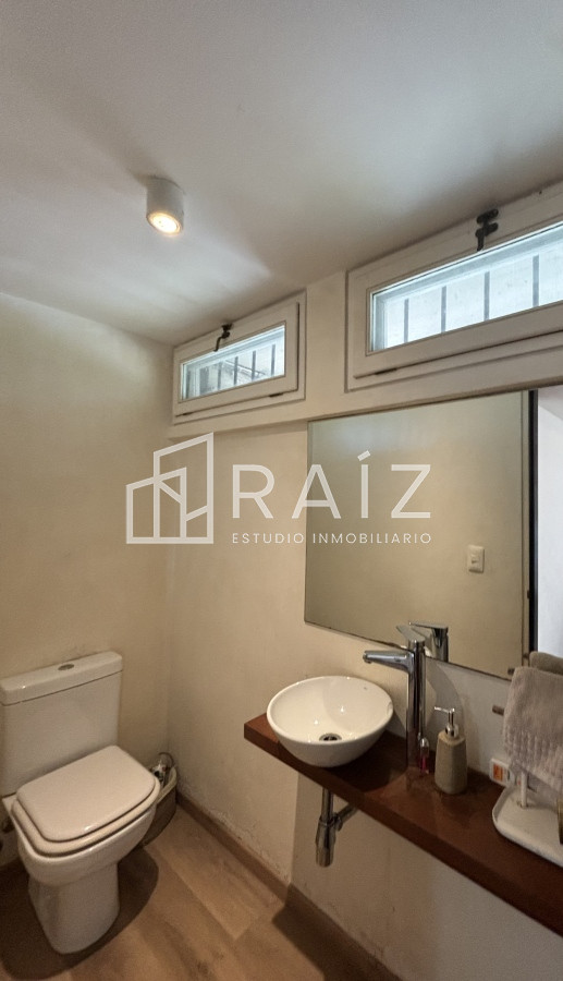 Casa ID.11052 -  CASA VENTA DE 4 DORMITORIOS 