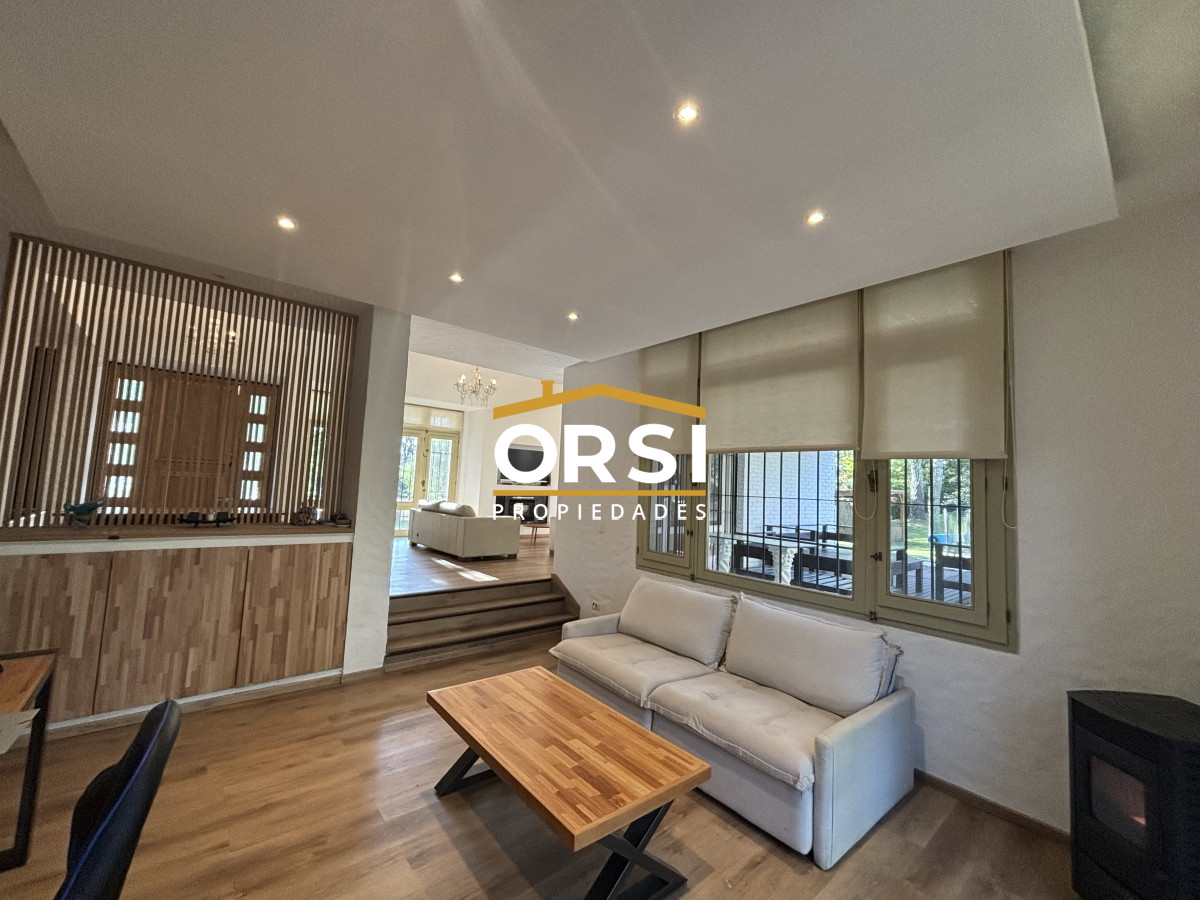 Casa ID.210 - EXCEPCIONAL CASA EN VENTA DE 4 DORMITORIOS