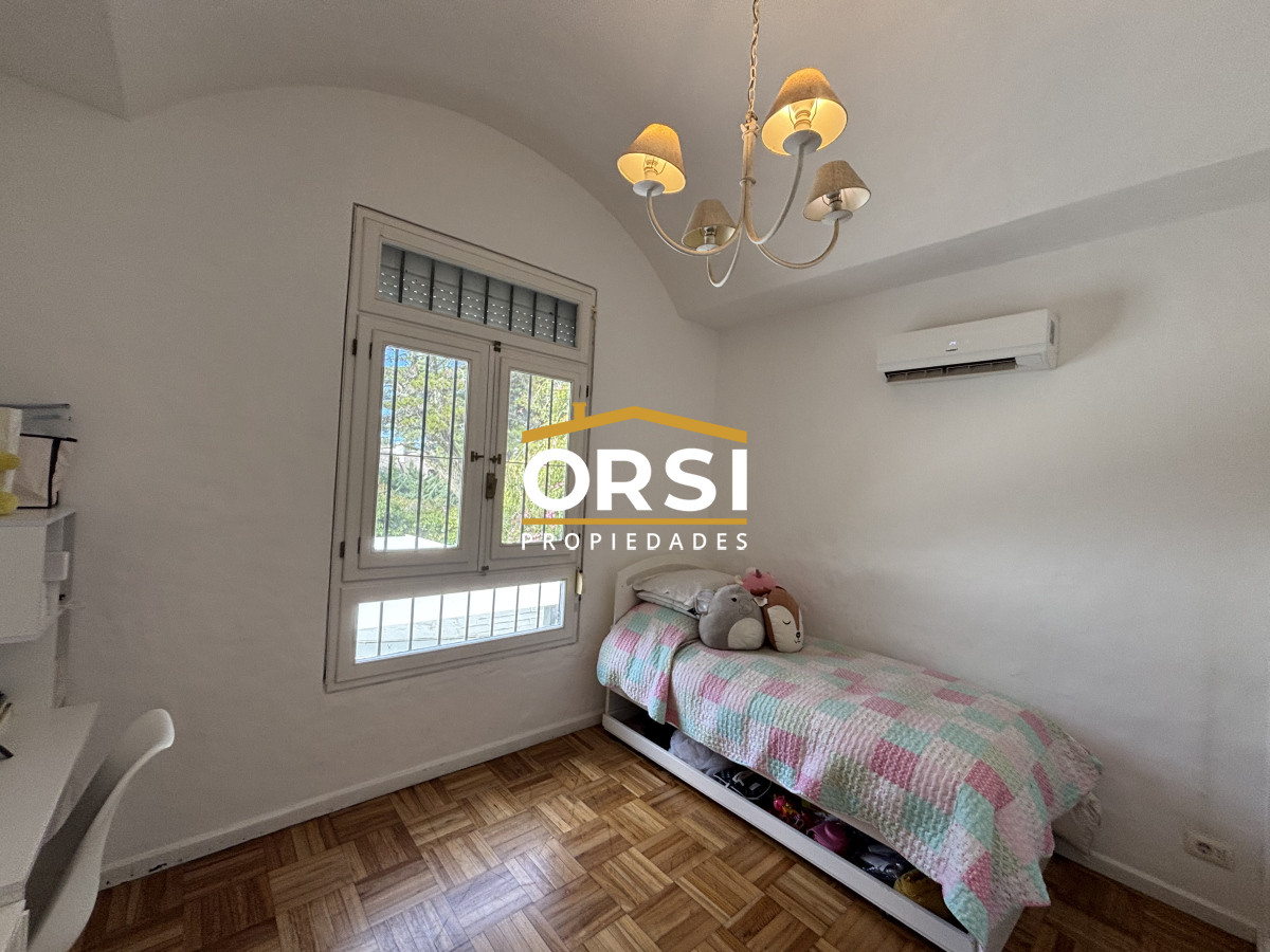 Casa ID.210 - EXCEPCIONAL CASA EN VENTA DE 4 DORMITORIOS