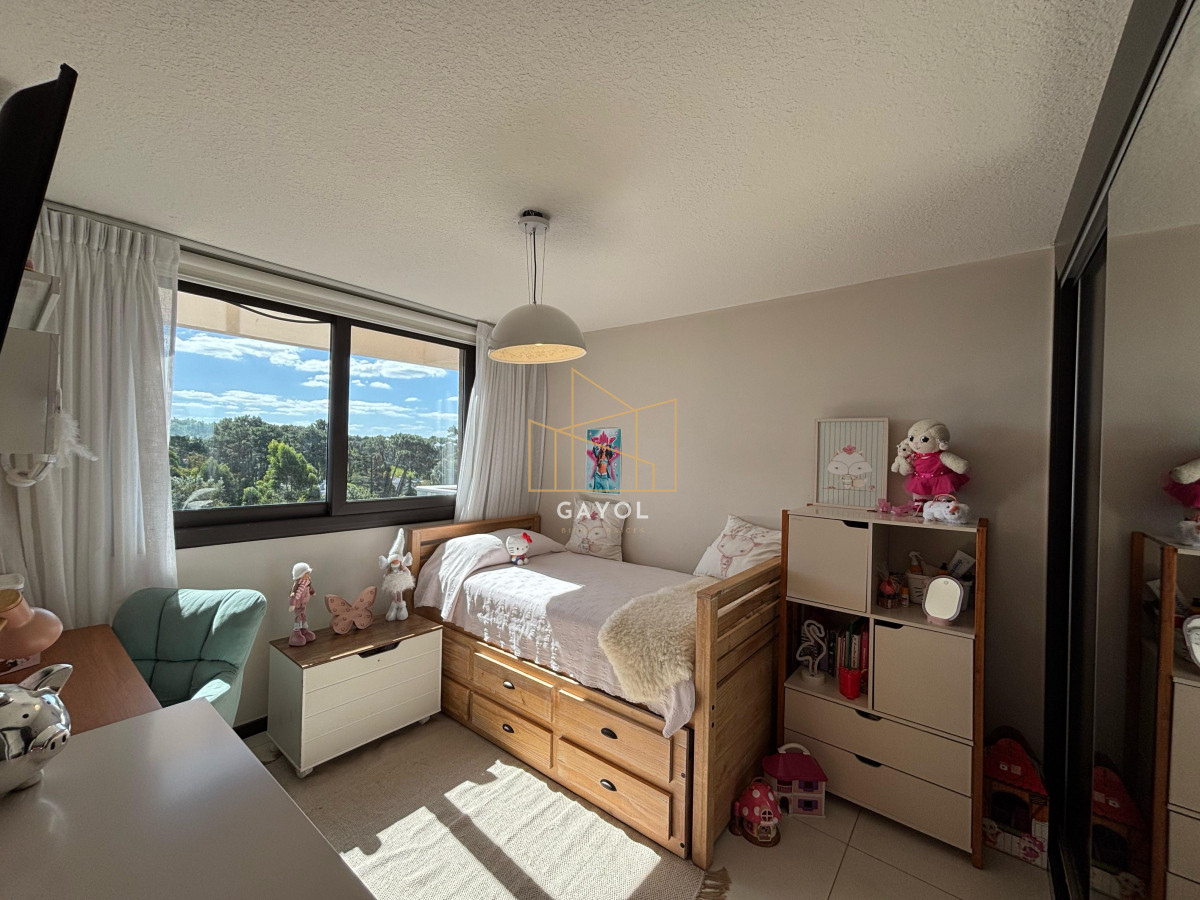 Apartamento ID.994 - Excelente apartamento con vista 3 dormitorios Stradivarius 