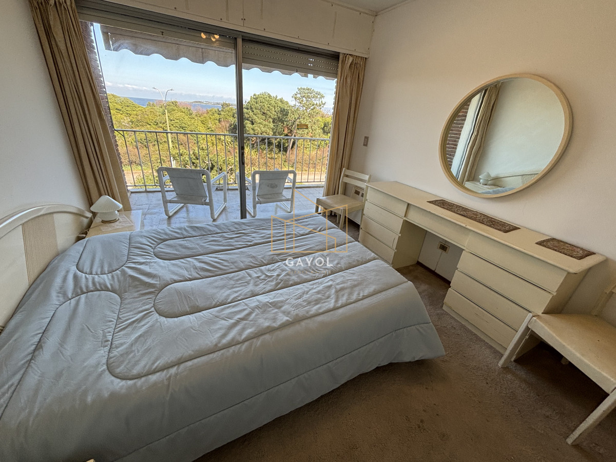 Apartamento ID.881 - nuevo ingreso! apartamento en venta de 3 dormitorios en primera línea 