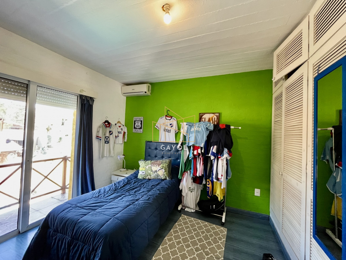 Casa ID.1170 -  DIVINA CASA DE 4 DORMITORIOS