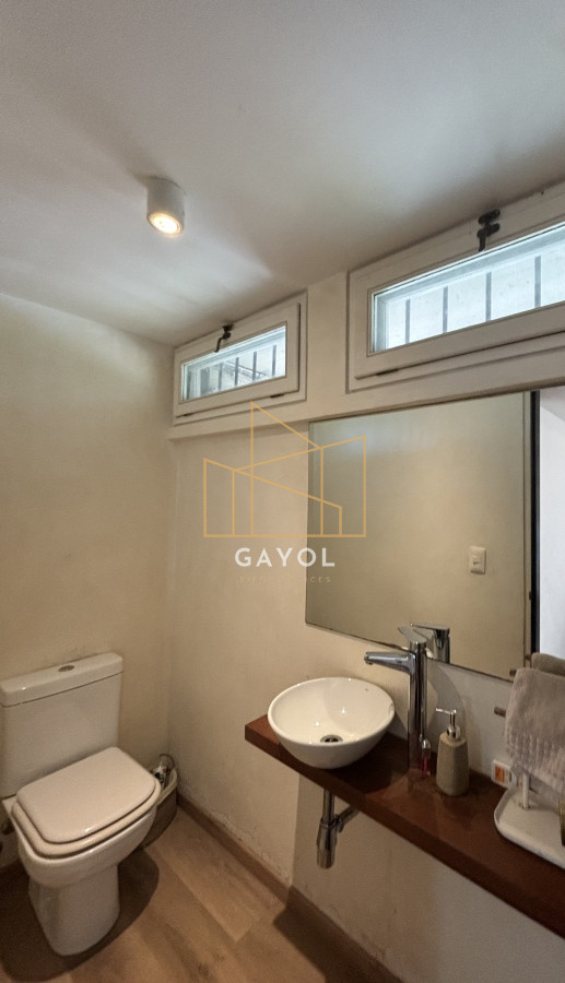 Casa ID.448 - EXCEPCIONAL CASA EN VENTA DE 4 DORMITORIOS