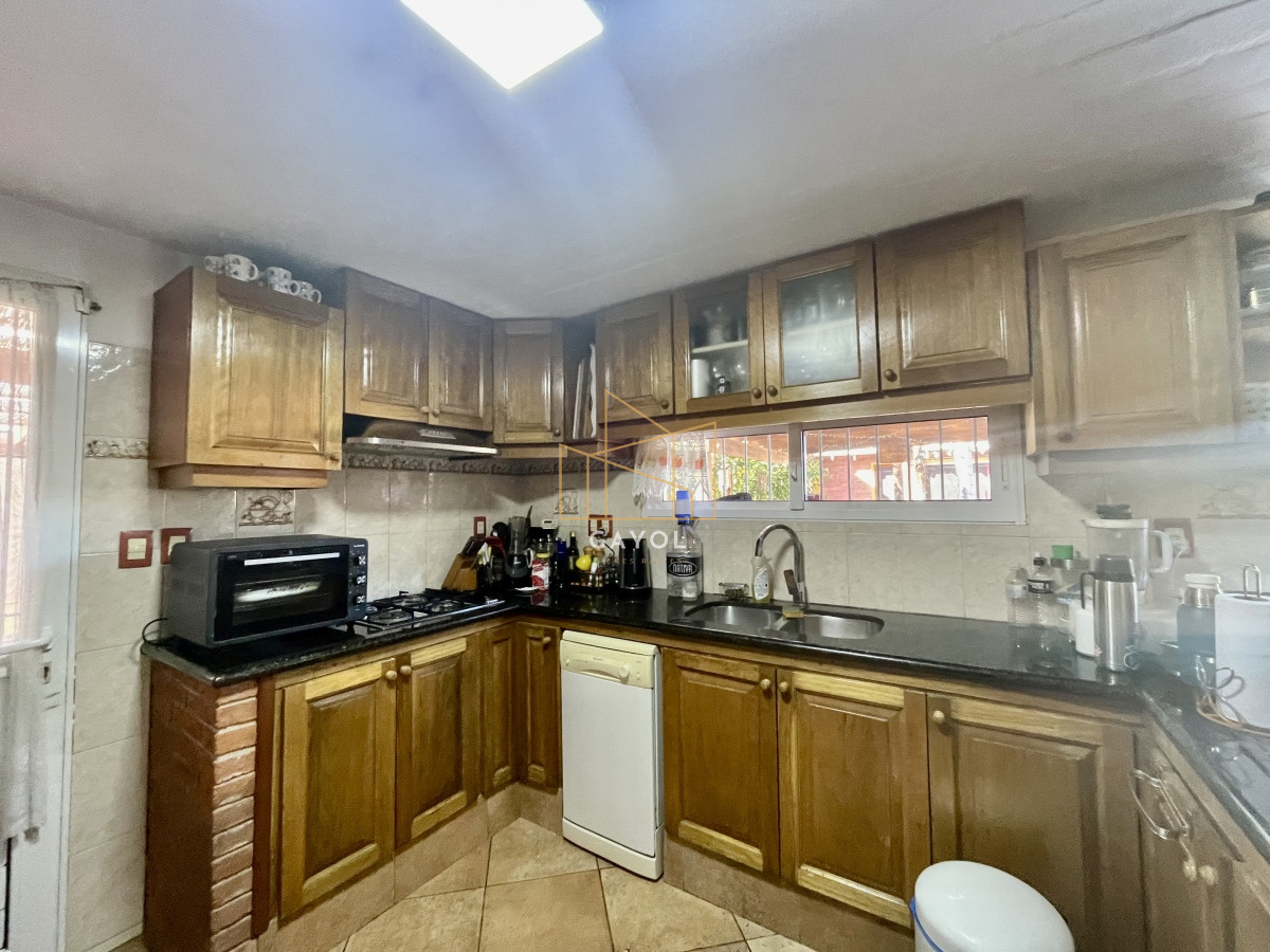 Casa ID.1170 -  DIVINA CASA DE 4 DORMITORIOS