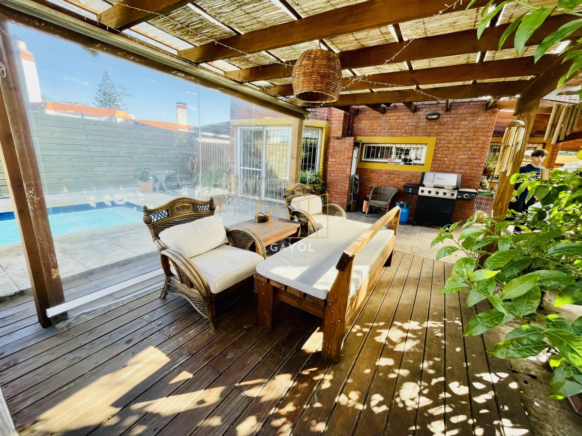 Casa ID.1170 -  DIVINA CASA DE 4 DORMITORIOS