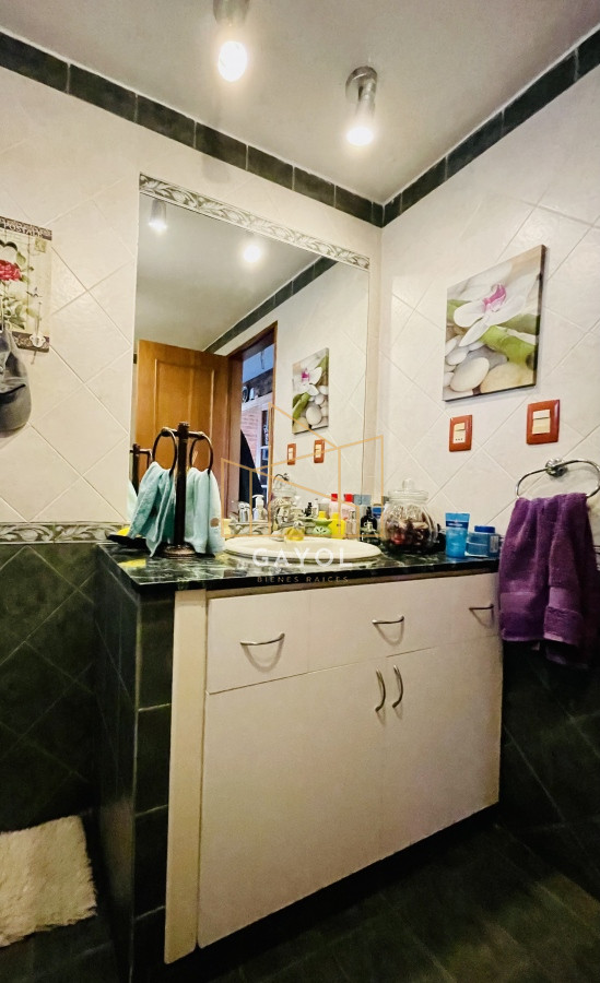 Casa ID.1170 -  DIVINA CASA DE 4 DORMITORIOS