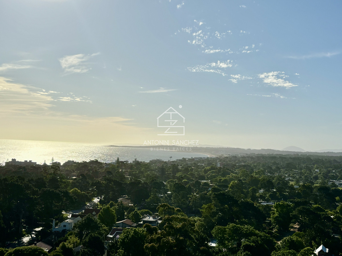 Apartamento ID.2113 - OPORTUNIDAD EN VENTA 2 DORMITORIOS SUMMER TOWER