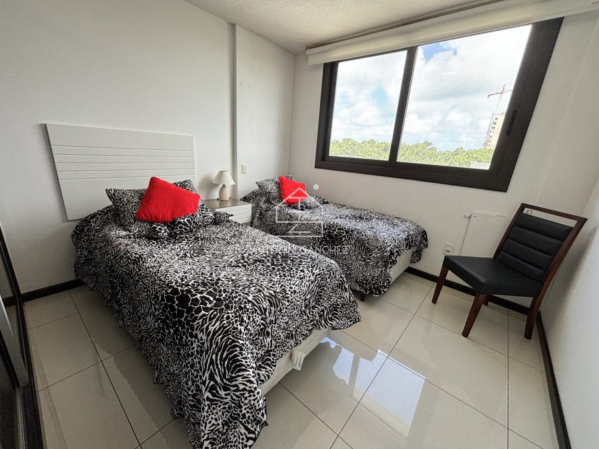 Apartamento ID.1332 - Venta y alquiler apartamento 3 dormitorios