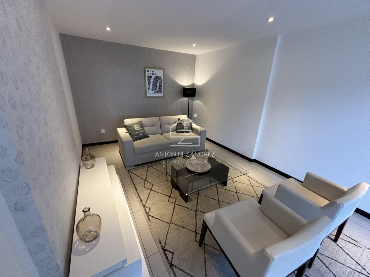 Apartamento ID.1698 - Stradivarius. Hermoso apartamento en venta de 2 dormitorios 