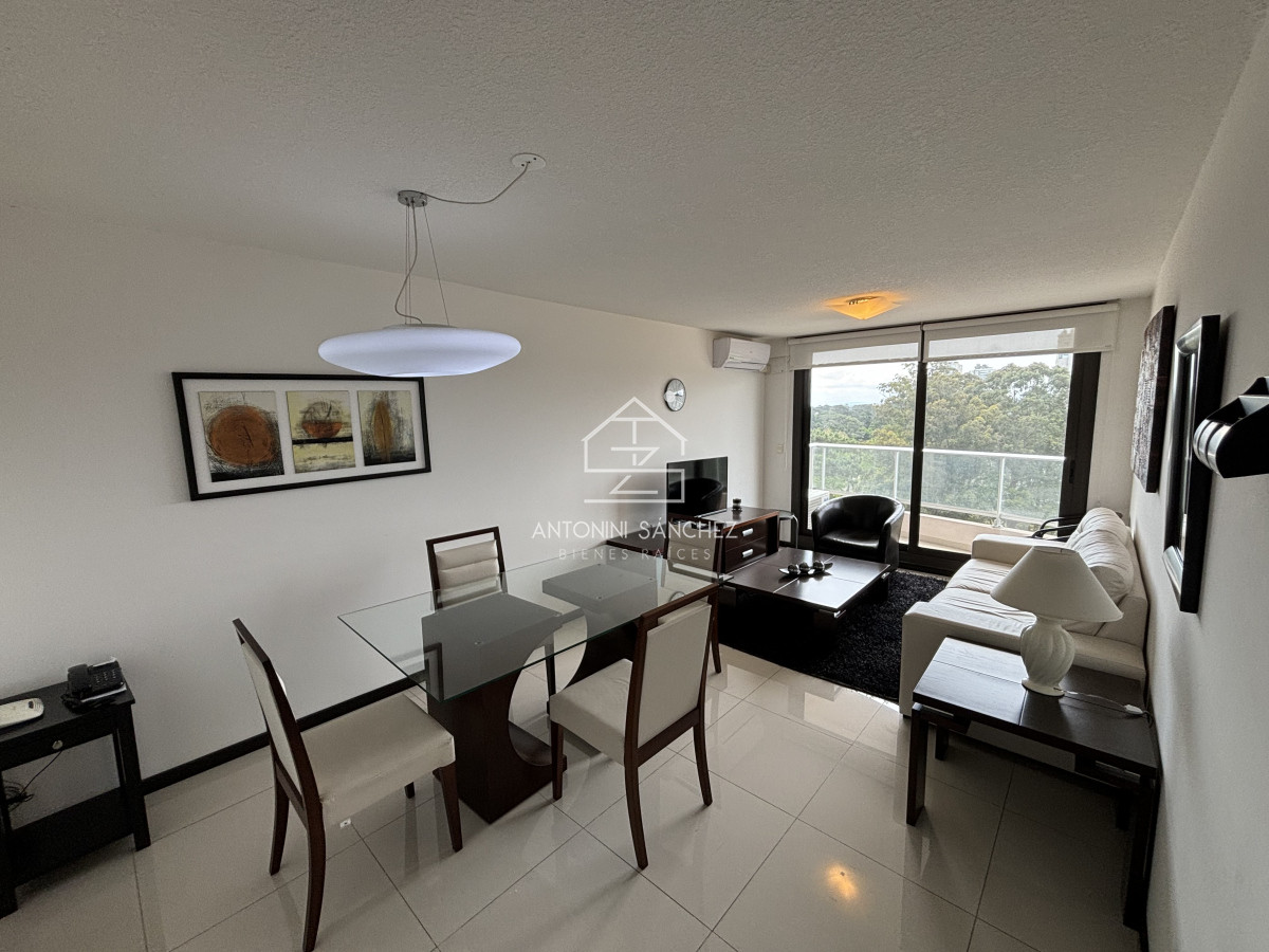 Apartamento ID.1698 - Stradivarius. Hermoso apartamento en venta de 2 dormitorios 