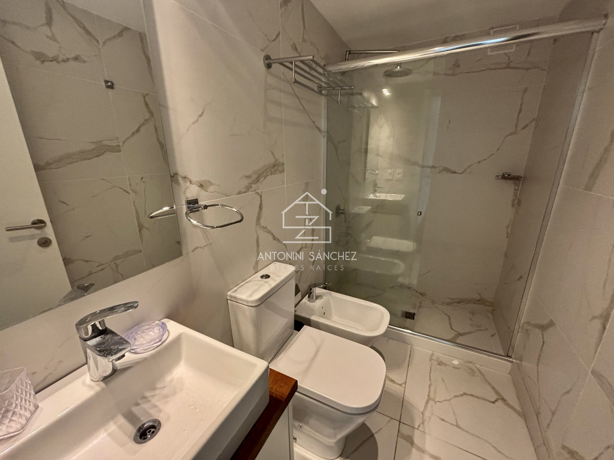 Apartamento ID.1701 - Excelente apartamento 2 dormitorios View