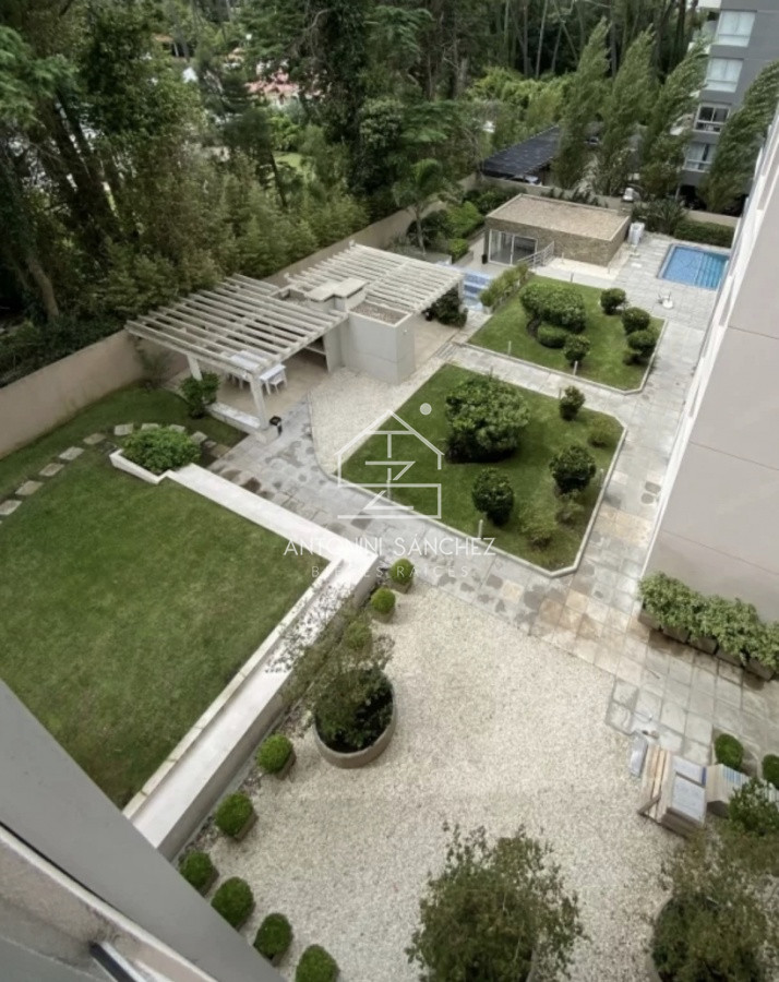 Apartamento ID.1698 - Stradivarius. Hermoso apartamento en venta de 2 dormitorios 
