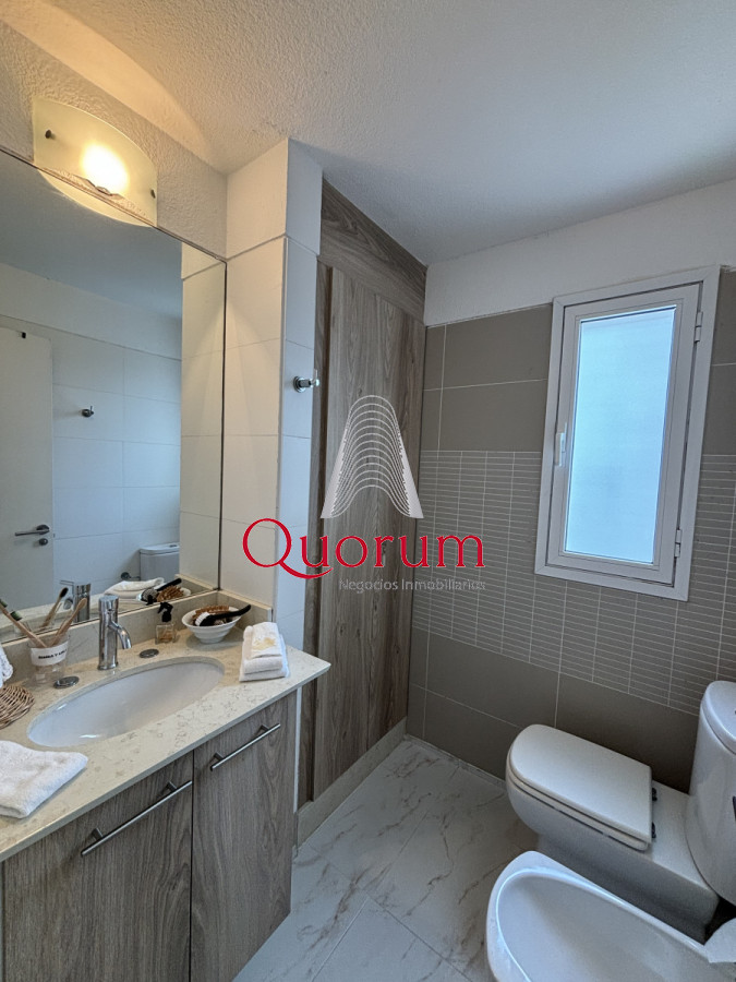 Apartamento ID.442 - Excepcional apartamento de 2 dormitorios en venta