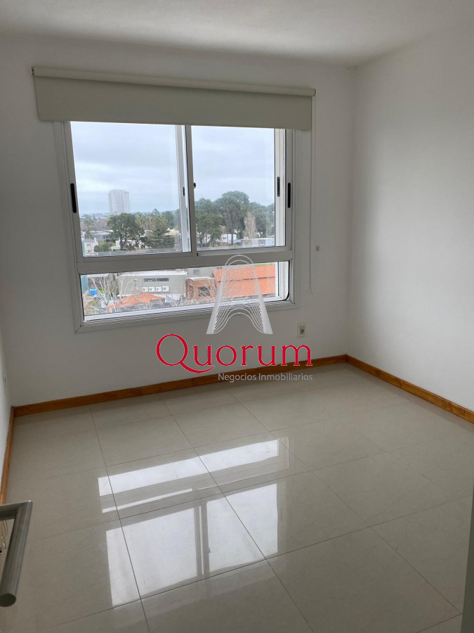 Apartamento ID.442 - Excepcional apartamento de 2 dormitorios en venta
