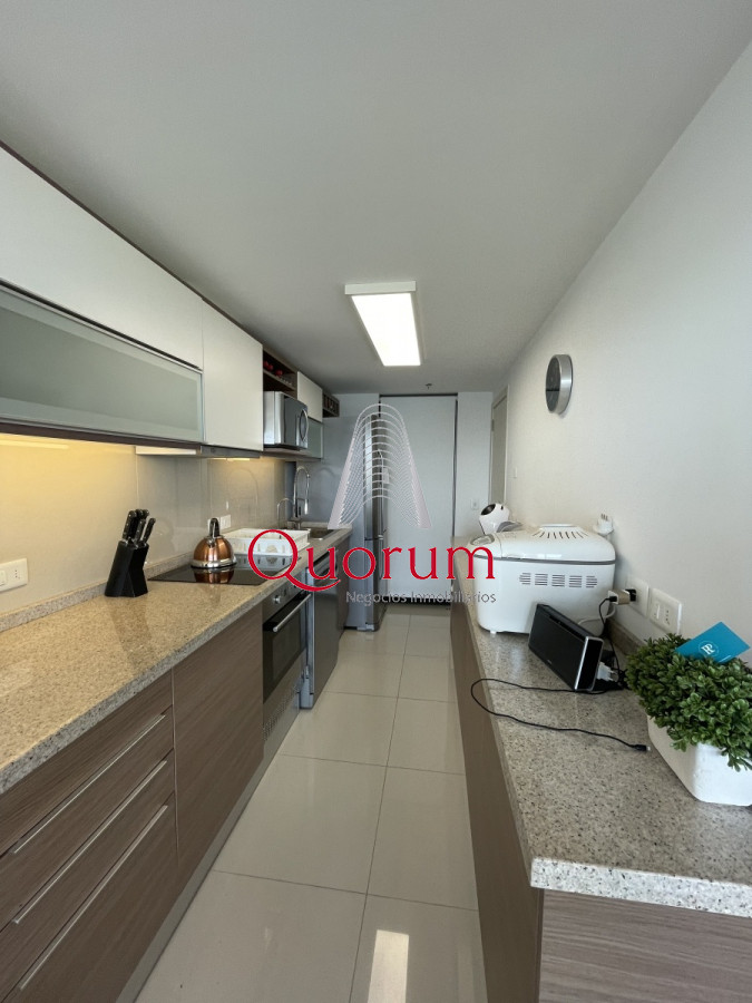 Apartamento ID.469 - APARTAMENTO 3 DORMITORIOS EXCELENTE UBICACIÓN 