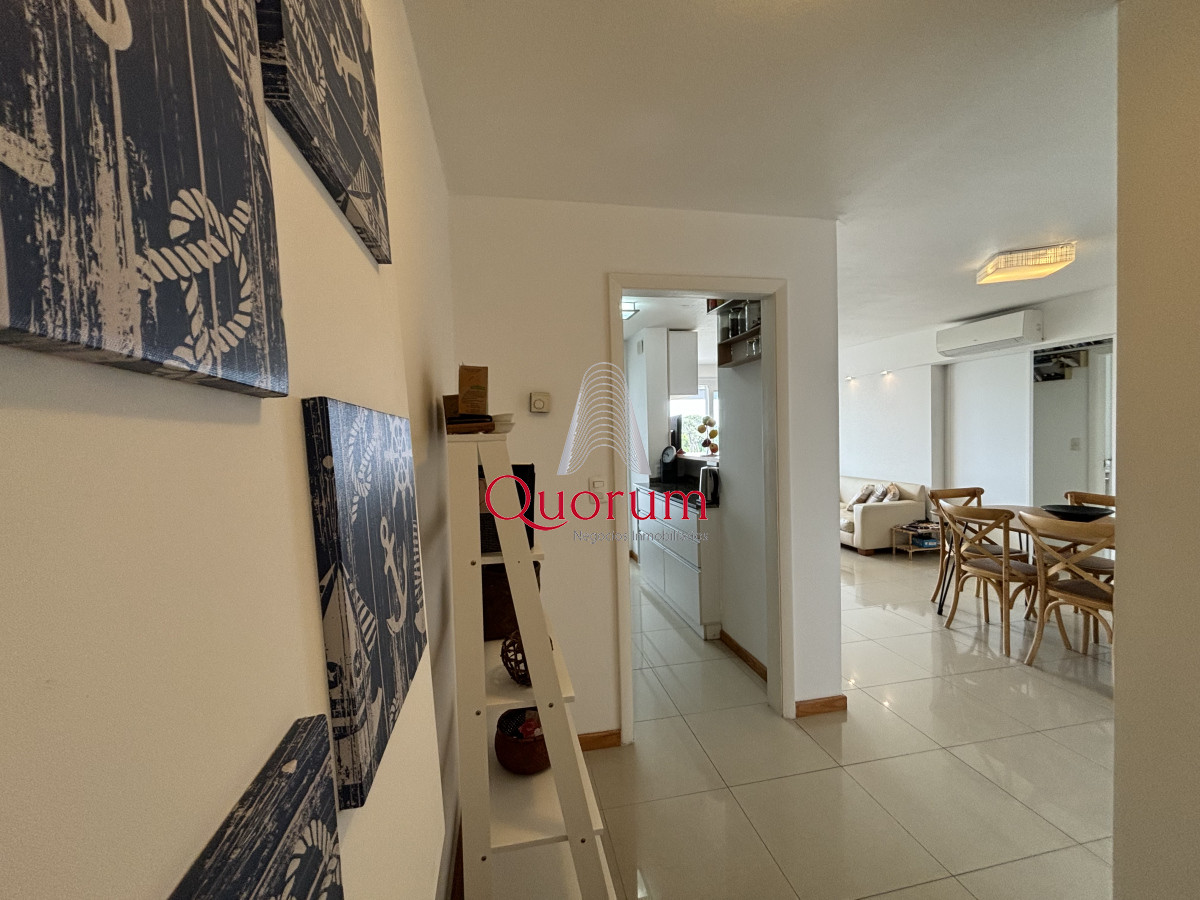 Apartamento ID.442 - Excepcional apartamento de 2 dormitorios en venta