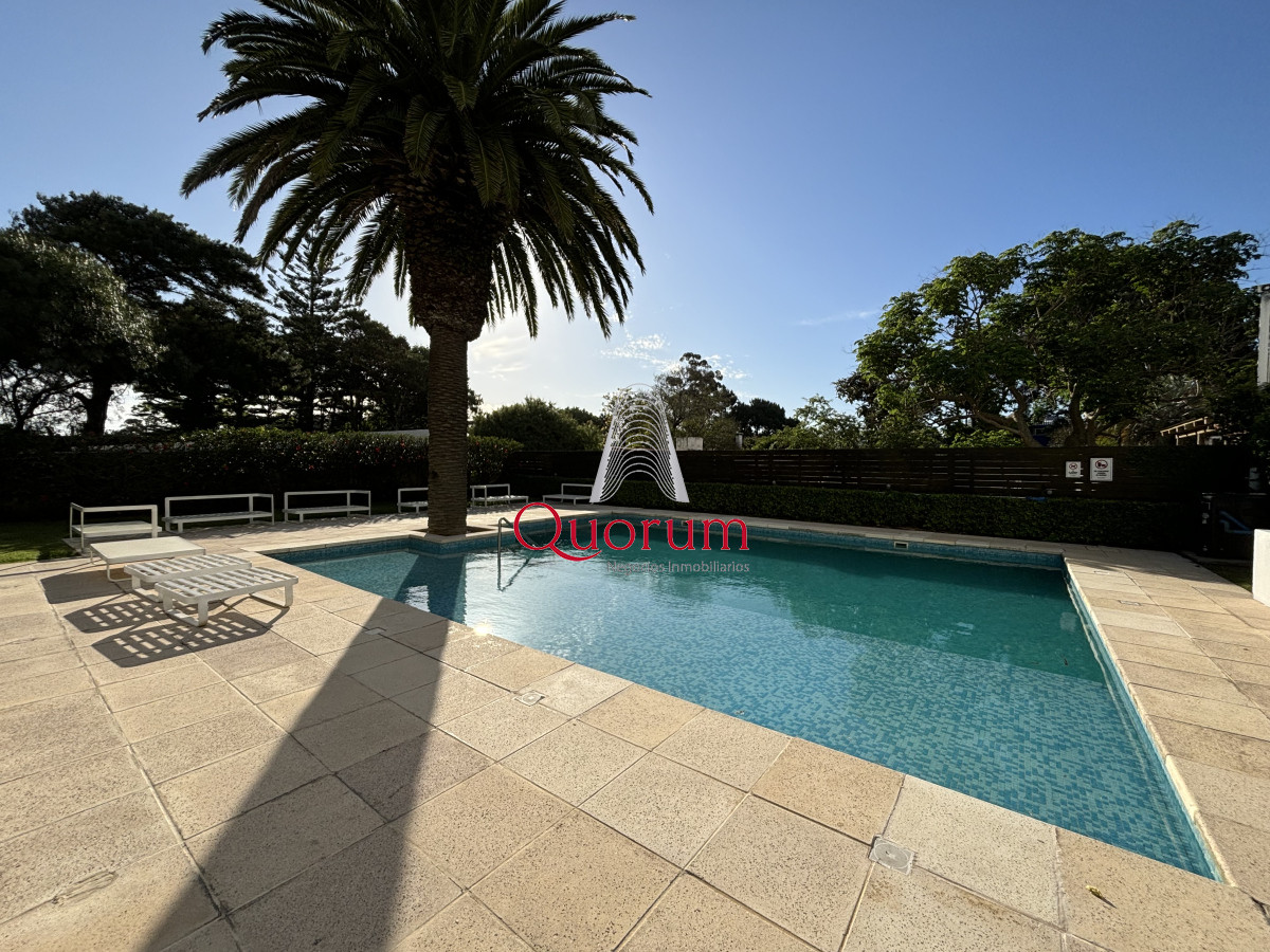 Apartamento ID.450 - OPORTUNIDAD EN VENTA 2 DORMITORIOS SUMMER TOWER