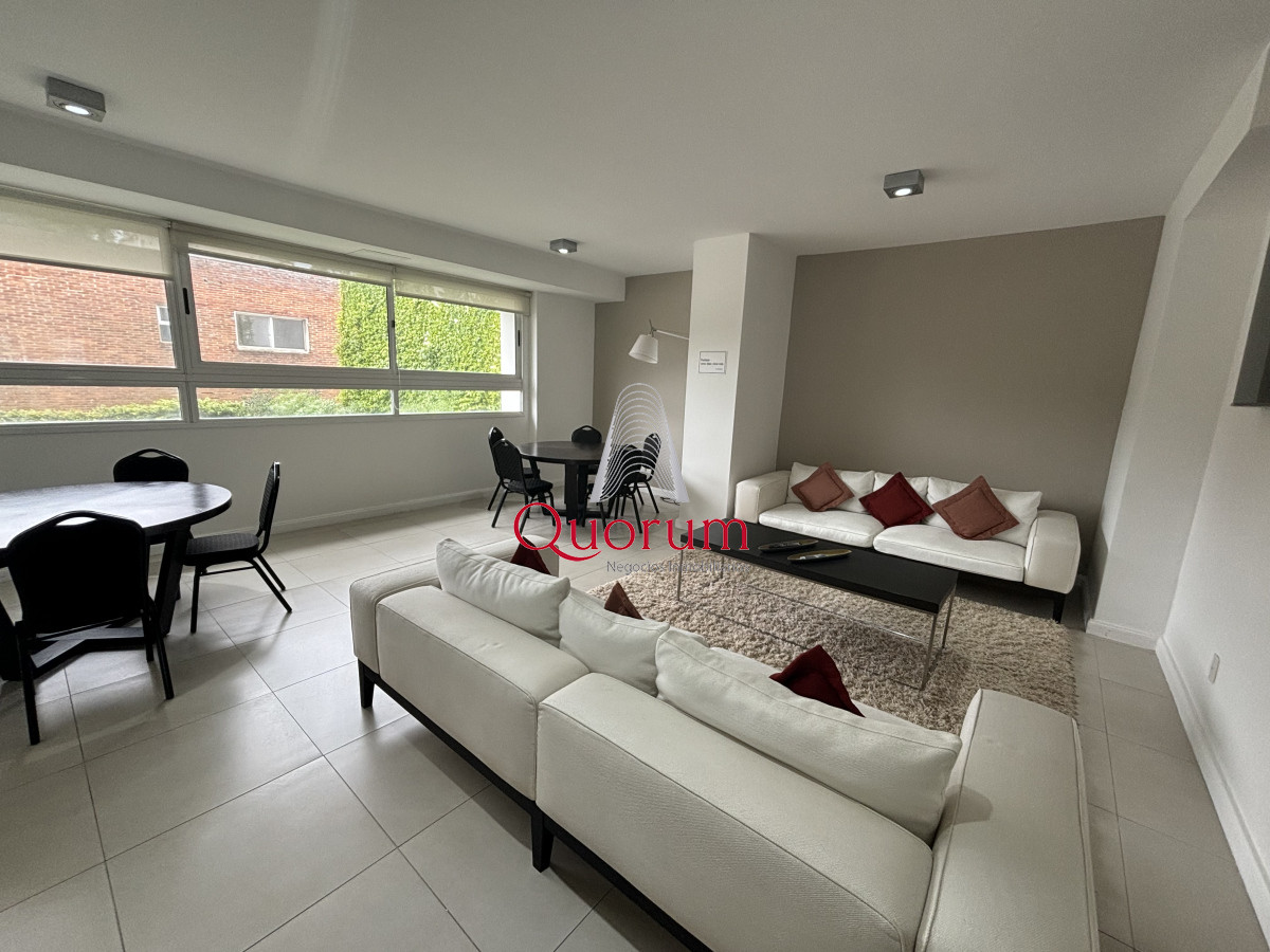 Apartamento ID.442 - Excepcional apartamento de 2 dormitorios en venta