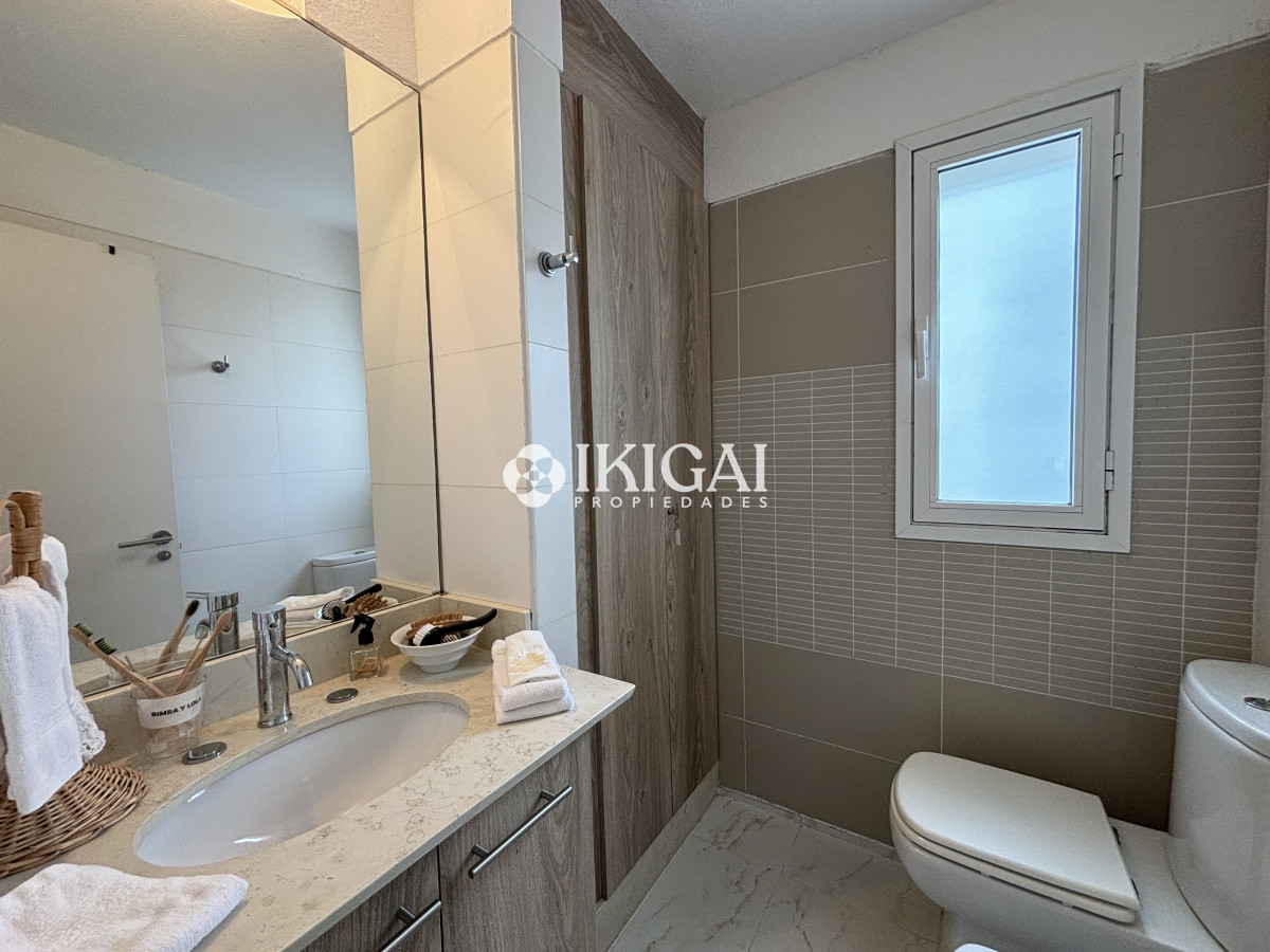Apartamento ID.245 - Excepcional apartamento de 2 dormitorios en venta