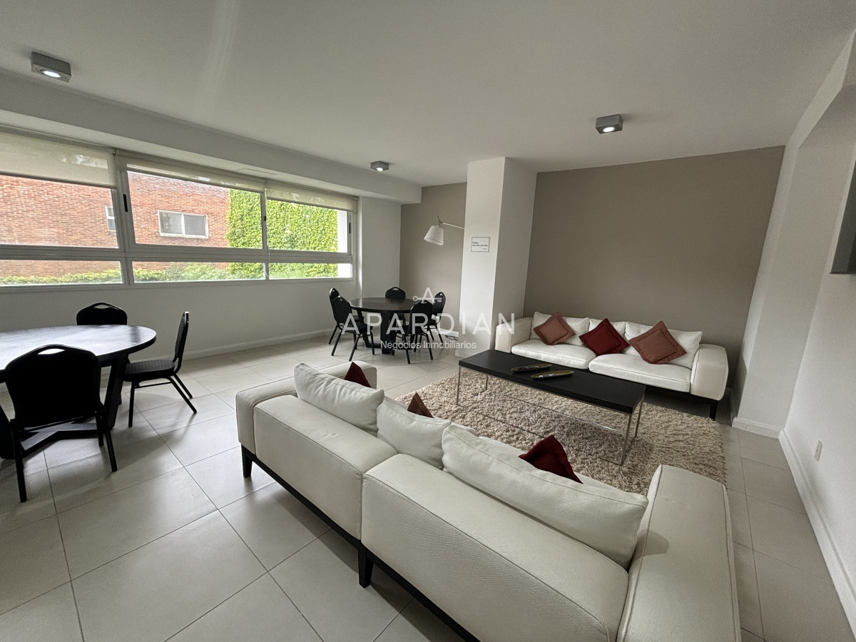 Apartamento ID.21096833 - Excepcional apartamento de 2 dormitorios en venta