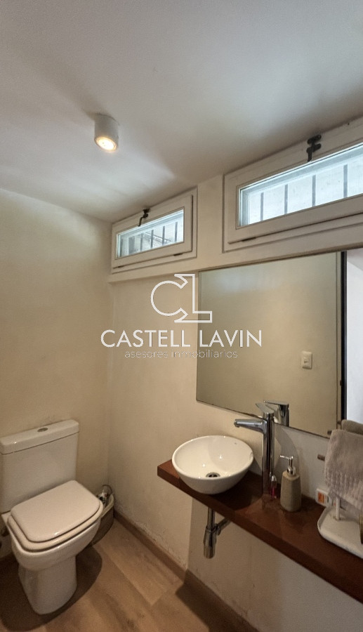 Casa ID.227 - EXCEPCIONAL CASA EN VENTA DE 4 DORMITORIOS