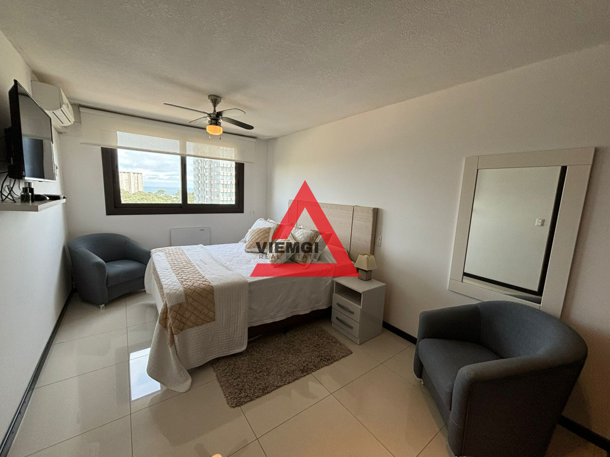 Apartamento ID.42 - APARTAMENTO 3 DORMITORIOS EN VENTA STRADIVARIUS