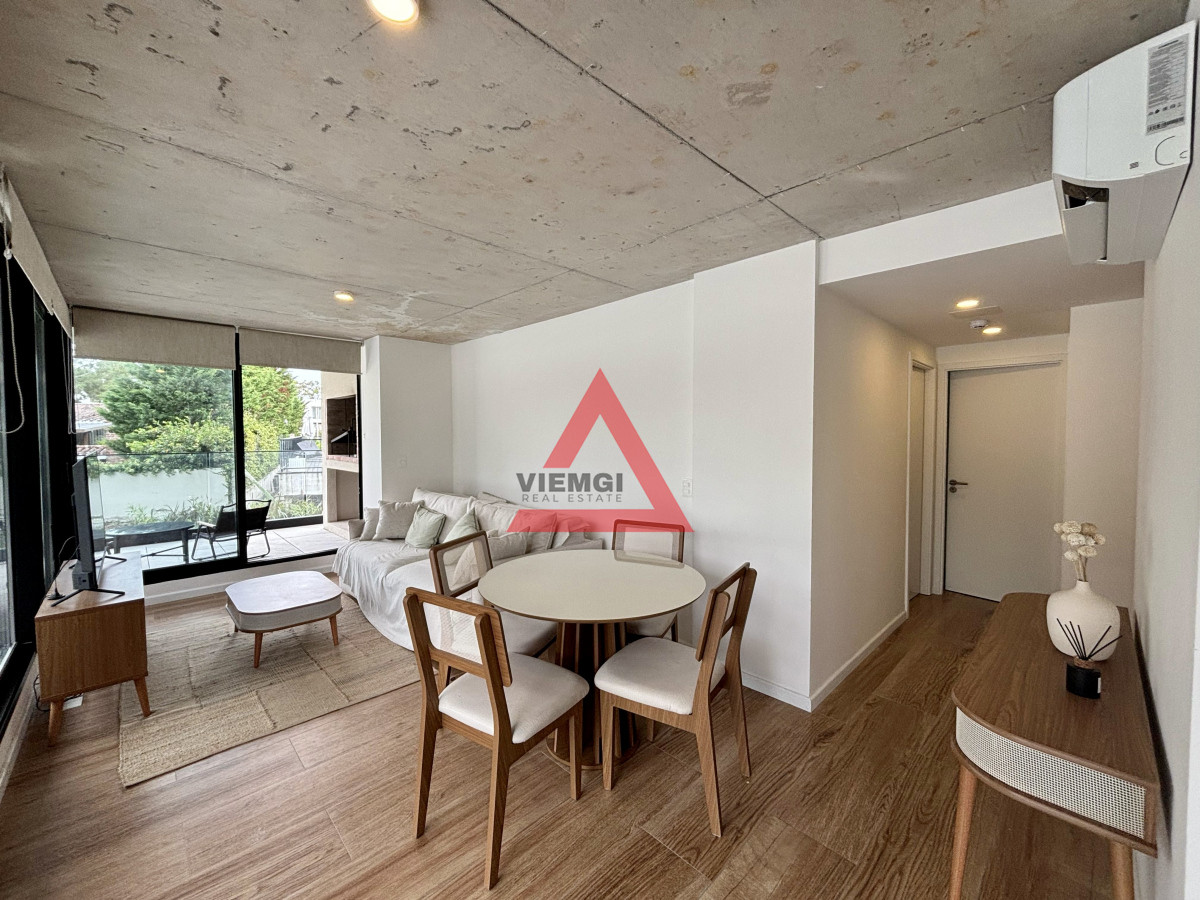 Apartamento ID.22 - Excelente apartamento esquinero 2 dormitorios en venta 