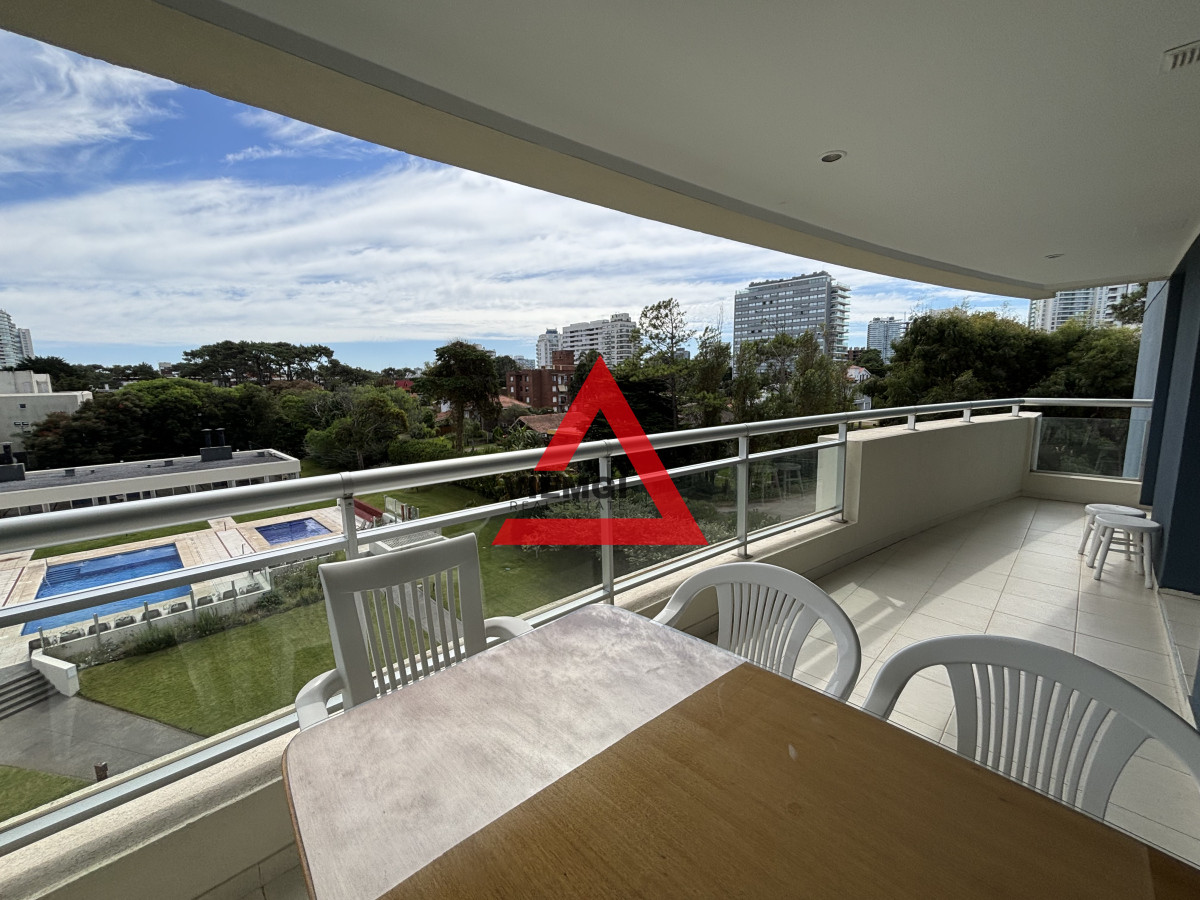 Apartamento ID.21 - HERMOSO APARTAMENTO 3 DORMITORIOS EN VENTA