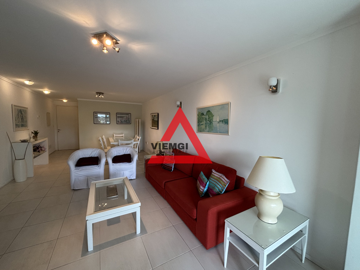 Apartamento ID.21 - HERMOSO APARTAMENTO 3 DORMITORIOS EN VENTA