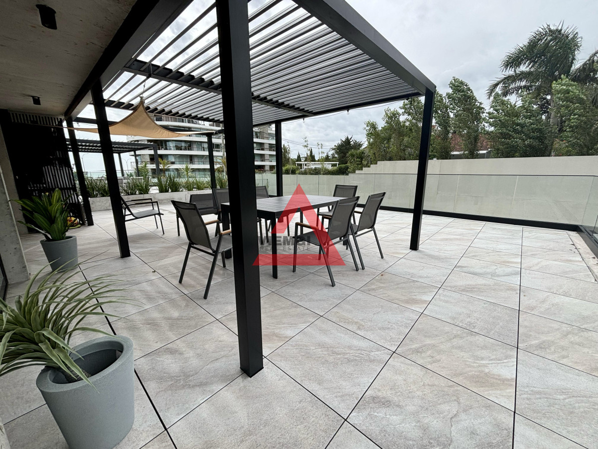 Apartamento ID.22 - Excelente apartamento esquinero 2 dormitorios en venta 