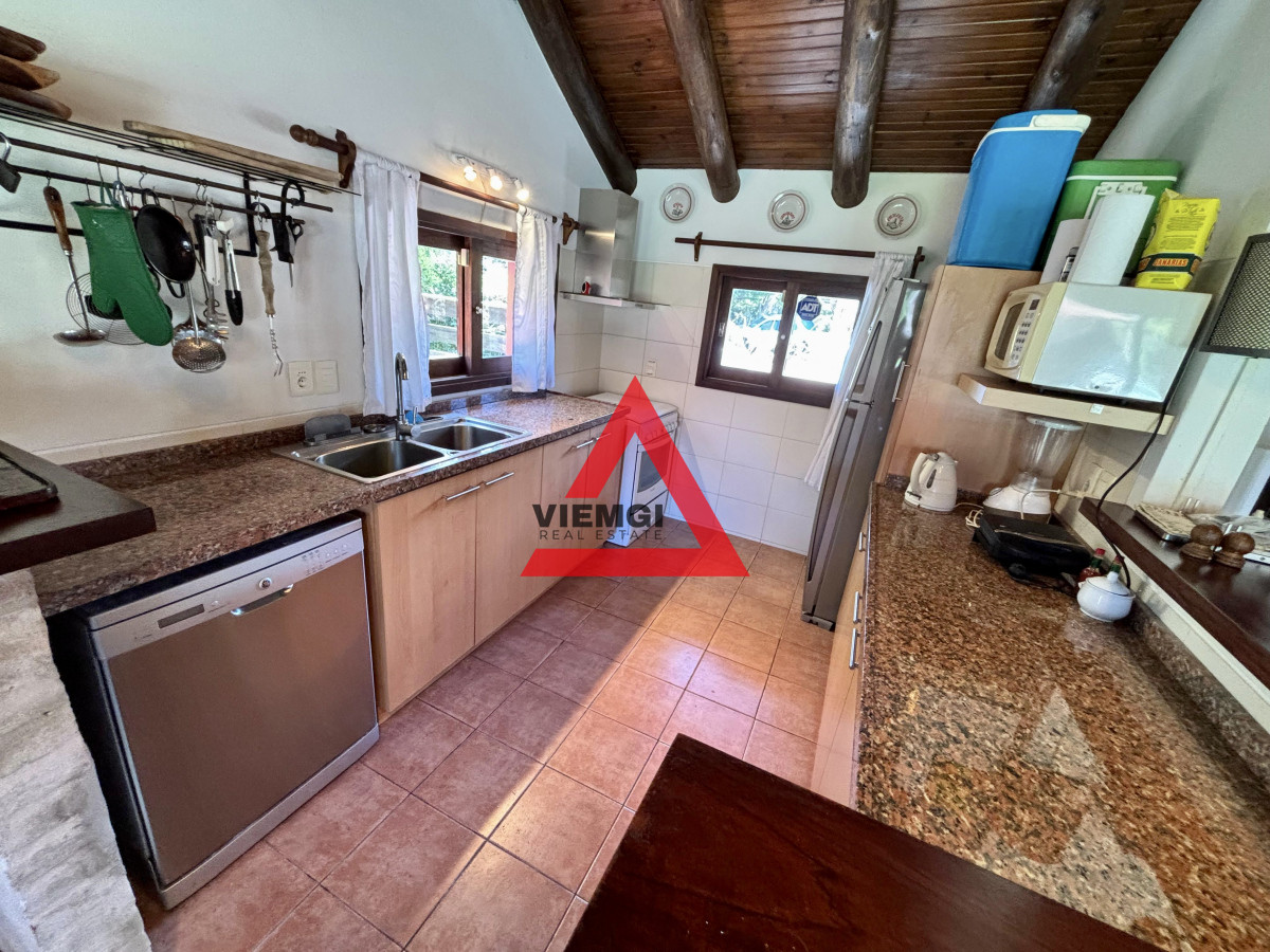 Casa ID.4 - HERMOSA CASA EN VENTA EN PINARES 