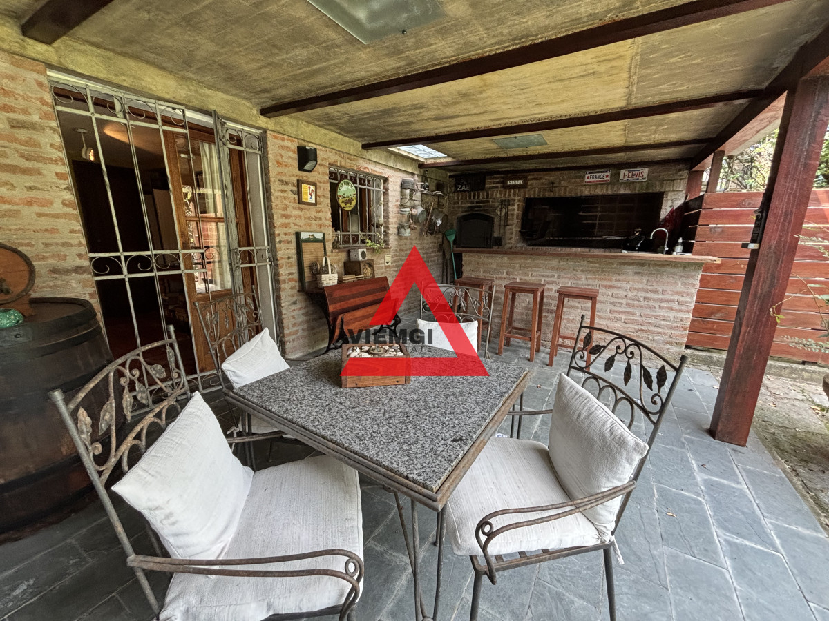 Casa ID.17 - EXCEPCIONAL CASA EN VENTA DE 4 DORMITORIOS PINARES 