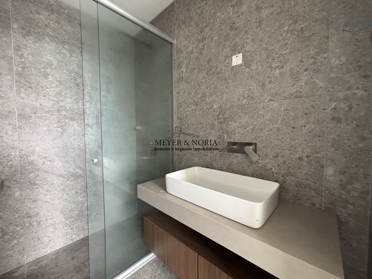 Apartamento ID.26 - EXCELENTE APARTAMENTO ESQUINERO DE 2 DORMITORIOS EN VENTA.