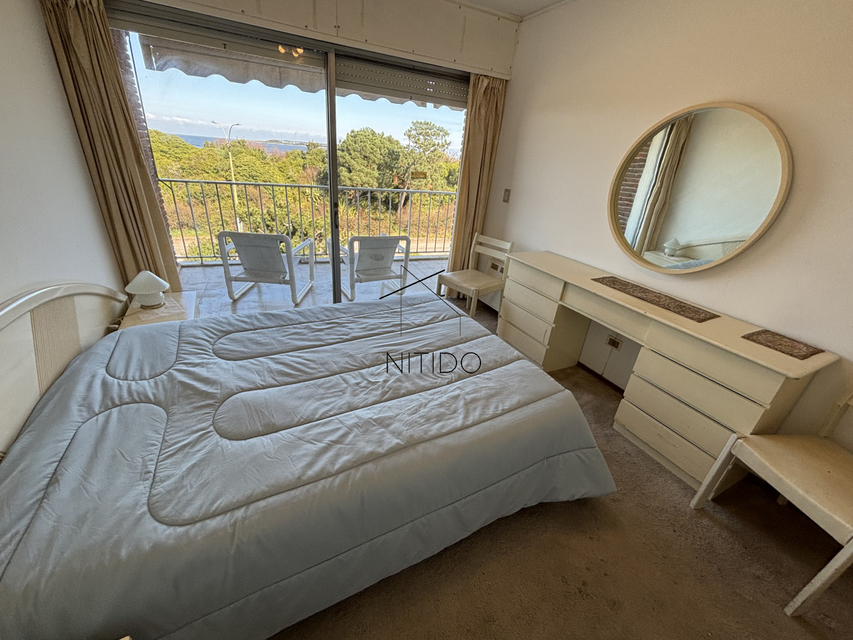 Apartamento ID.54 - nuevo ingreso! apartamento en venta de 3 dormitorios en primera línea 