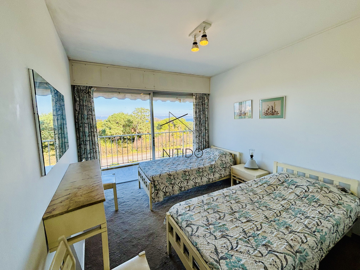 Apartamento ID.54 - nuevo ingreso! apartamento en venta de 3 dormitorios en primera línea 