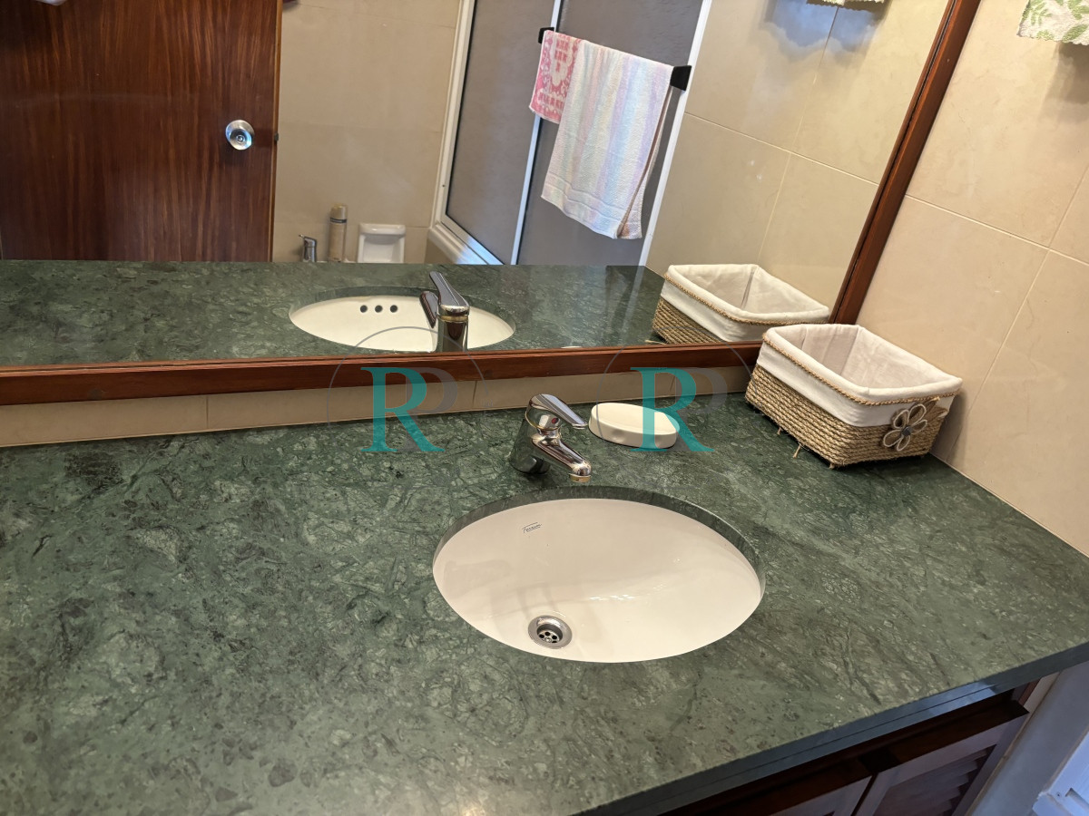 Apartamento ID.1679 - Hermoso y amplio apartamento de 3 dormitorios y dependencia Roosevelt Center